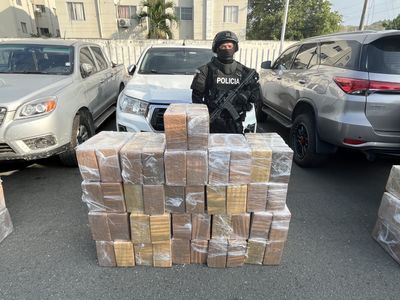 Joint U.S.-Ecuador Operations Dismantle Los Lobos Drug Network Tied to Mexico's CJNG