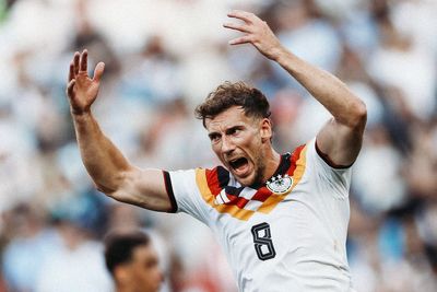 Aston Villa sign ex-Bayern Munich midfielder in bid to replace Youri Tielemans