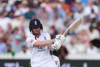 Jordan Cox takes lead for England against Pakistan