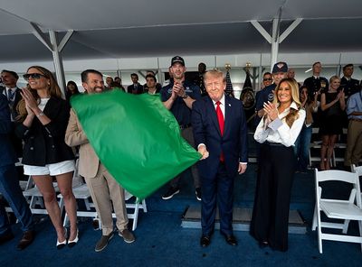 After profane repost slamming GOP, Trump heads to Texas-sized fundraiser