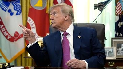 Trump signs order to rename Lake Ontario 'Lake America' amid rising trade tensions with Canada
