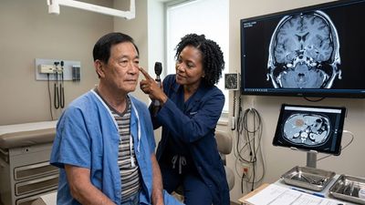 Double Vision and a Drooping Eyelid Were the First Signs of a Liver Cancer Nobody Had Found