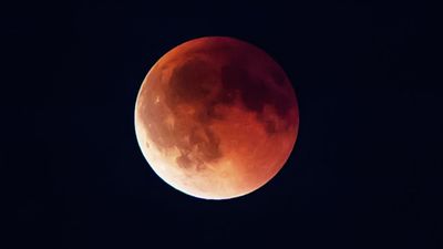 Blood Moon partial eclipse: Why the moon is turning red and how you can see it