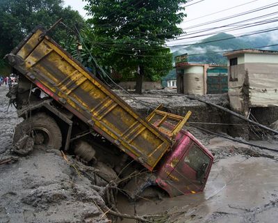 Morning Mail: Nepal faces fresh flood threat; Ratko Mladić dies in prison; and AFL finals kick off