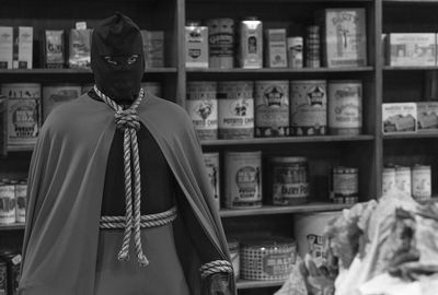 "Watchmen" trolls heroic whiteness