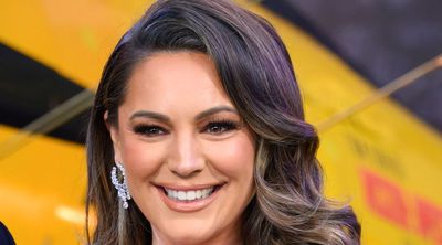 It's hard to make jelly flats look chic, but Kelly Brook just proved it's possible with her pretty boho dress