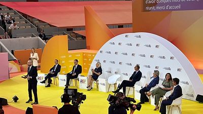 Who next? Economy dominates first debate between French presidential candidates