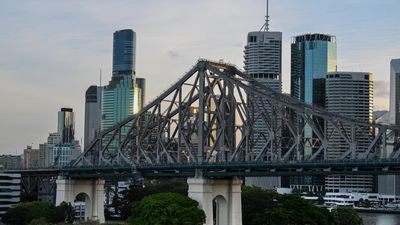 Identity of high-profile Queensland man stays secret