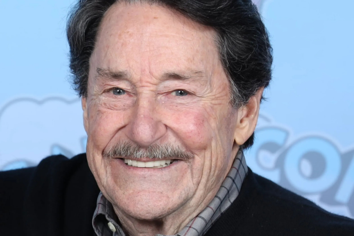 Peter Cullen Dies At 85 As Story Behind Optimus peter-cullen-dies-at-85-as-story-behind-optimus