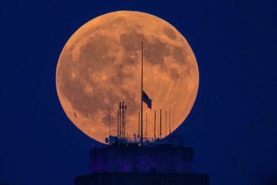 Blood Moon lunar eclipse captured in stunning photos