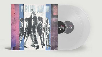 Pearl Jam celebrate Ten's 35th birthday with rare live performance on vinyl