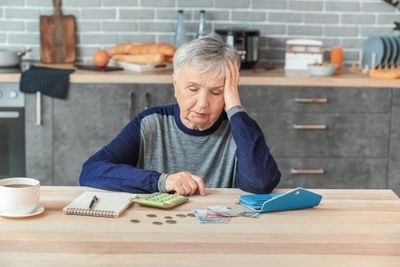 Can You Really Live on Social Security Alone? Let’s Build a Budget Around the Average Check