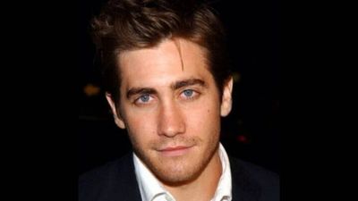 Quote of the day by Jake Gyllenhaal: 'Don't listen to what anybody says except the people who...' - inspiring quote by Nightcrawler, Road House and Brokeback Mountain actor teaches life lessons on self-belief, following your dreams and why you should not give up despite what others say