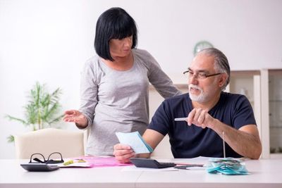 Your Spouse Has Always Handled the Money. Learn These 8 Things Before You Have To