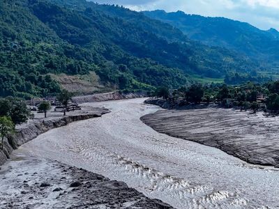 Does the Nepal glacier collapse signal a new climate risk?