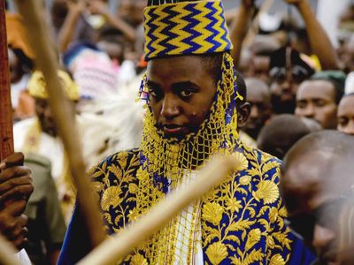 He became the world’s youngest reigning monarch at 3 — inside the extraordinary story of King Oyo