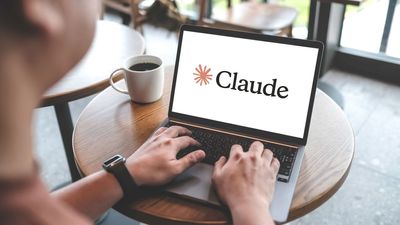 Claude's new memory feature solves my biggest AI frustration — here are 5 prompts to try first