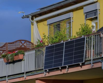 Plug-in solar panels could save households up to $370 a year – if Australia made them legal as in the UK
