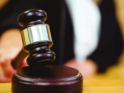 Marathi rule: HC disposes of plea by cab drivers as state govt grants one-year time to learn language