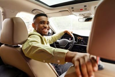 Why Young Men Still Pay More for Auto Insurance and the Data Behind the Disparity