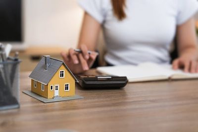 Your House Is Worth $500,000. How Much of That Money Could You Actually Get Your Hands On?