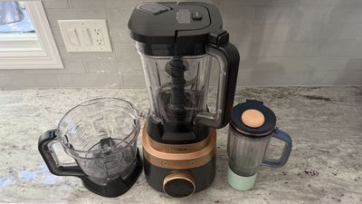 I went hands-on with the new Ninja CrushBOSS — and this three-in-one food processor and blender crushed through every food prep test I threw at it