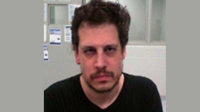 US deports far-right commentator Milo Yiannopoulos back to UK after ICE detention