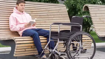 Woman allegedly hit with ‘you don’t look disabled’ by relative. So she leaves them horrified: ‘The transformation on this person’s face was IMMEDIATE’