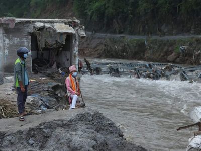 Nepal resumes flood rescue as thousands still missing; finance minister seeks $4-5 bn for rebuilding
