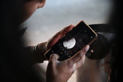 How to reset your relationship with your phone – and take away its power