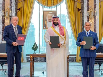 Turkey, Saudi Arabia, Pakistan to hold first defence pact meeting, source says