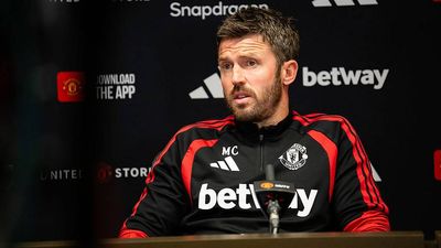 ‘Easy and Lazy’—Michael Carrick Sounds Off As Knives Come Out for Man Utd