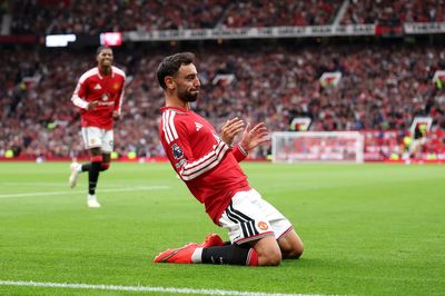 Manchester United 5-2 Ipswich: Bruno Fernandes hits hat-trick as Red Devils find form at Tractor Boys' expense