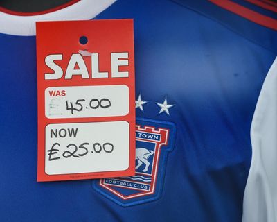 It’s time to get shirty about the short life of the football top