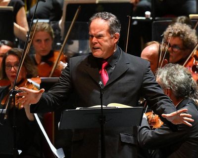 Les Siècles/Lehmann La Damnation de Faust review – vivid colour, soaring solos and a sharp-suited demon