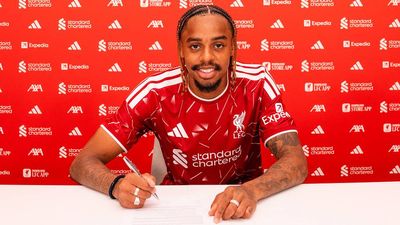 Bradley Barcola Sets Huge Goal After Completing Eye-Watering Liverpool Transfer