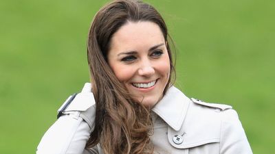 Kate Middleton's timeless trench coat is the autumn staple that I'm copying to look elegant in the bank holiday rain