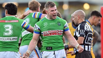 Raiders star admits lure in Chiefs signing blitz