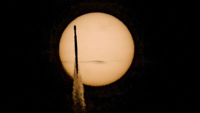 'No guts, no glory': How I captured NASA's Roman Space Telescope cross the sun on a picture-perfect SpaceX Falcon Heavy launch