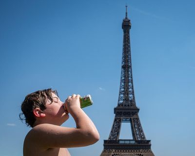 Cities sweltering and the smell of the middle ages: has the climate crisis killed Instagram’s Euro summer?