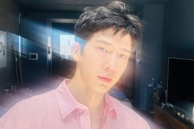 Who Is Jing Boran? 'The Early Spring' Star's Age, Career and Dating History