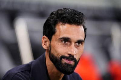 Fulham book two Deadline Day medicals as triple transfer targeted