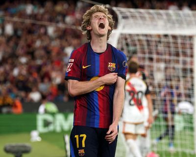 Barcelona breeze past Rayo but all eyes in Spain remain on Julián Álvarez