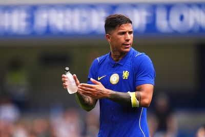 Chelsea eye Enzo Fernandez replacement as Argentine edges nearer to Man City move