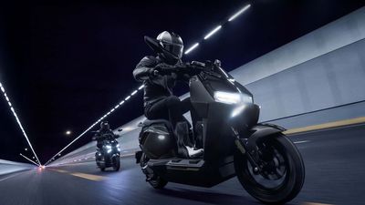 This Cheap Electric Scooter Has ABS, Traction Control, Blind-Spot Monitoring, And GPS