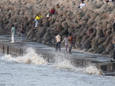Rising sea threat comes closer home as UN flags millions in Kolkata, Mumbai at risk