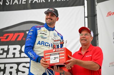 VeeKay charges from 24th to podium at Milwaukee as Juncos Hollinger eyes historic season finish
