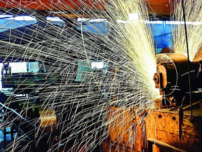 US manufacturing growth cools in August as input prices stay high