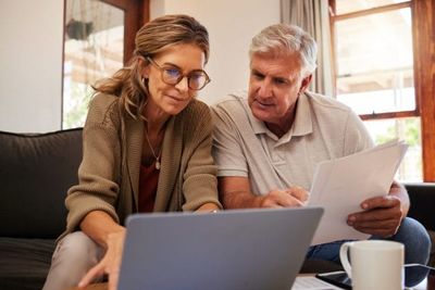 When to Get Serious About Saving for Retirement