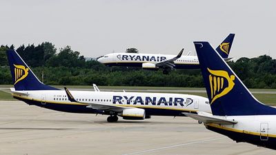 Ryanair's Boeing 737 stairs tied to hundreds of passenger falls, study says